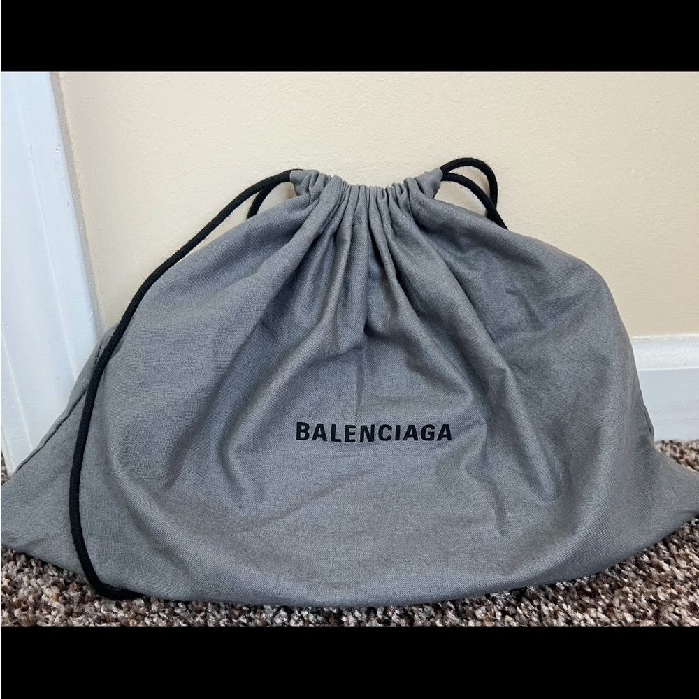 Balenciaga purse - Picture 2 of 7